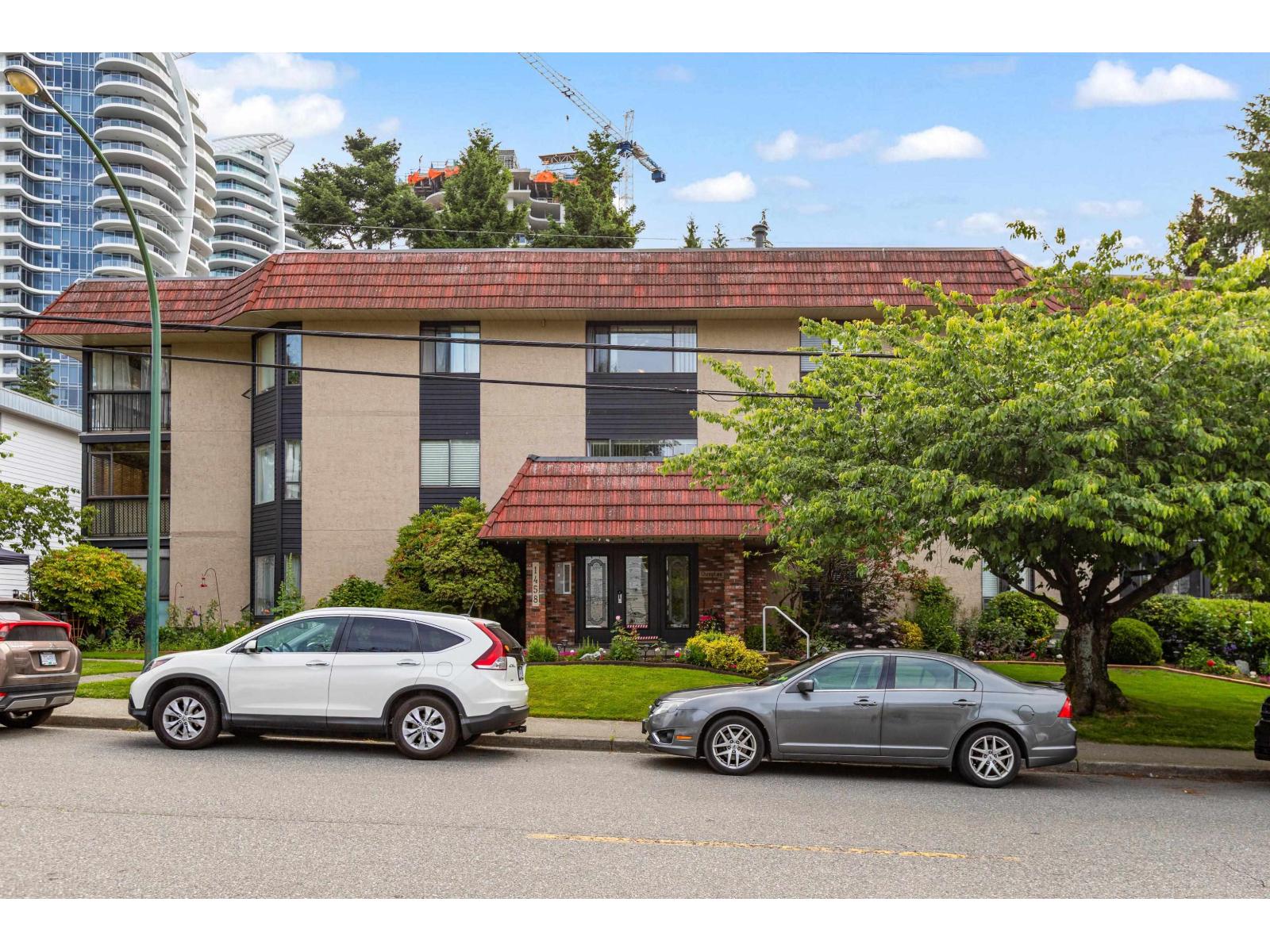 204 1458 BLACKWOOD STREET, White Rock