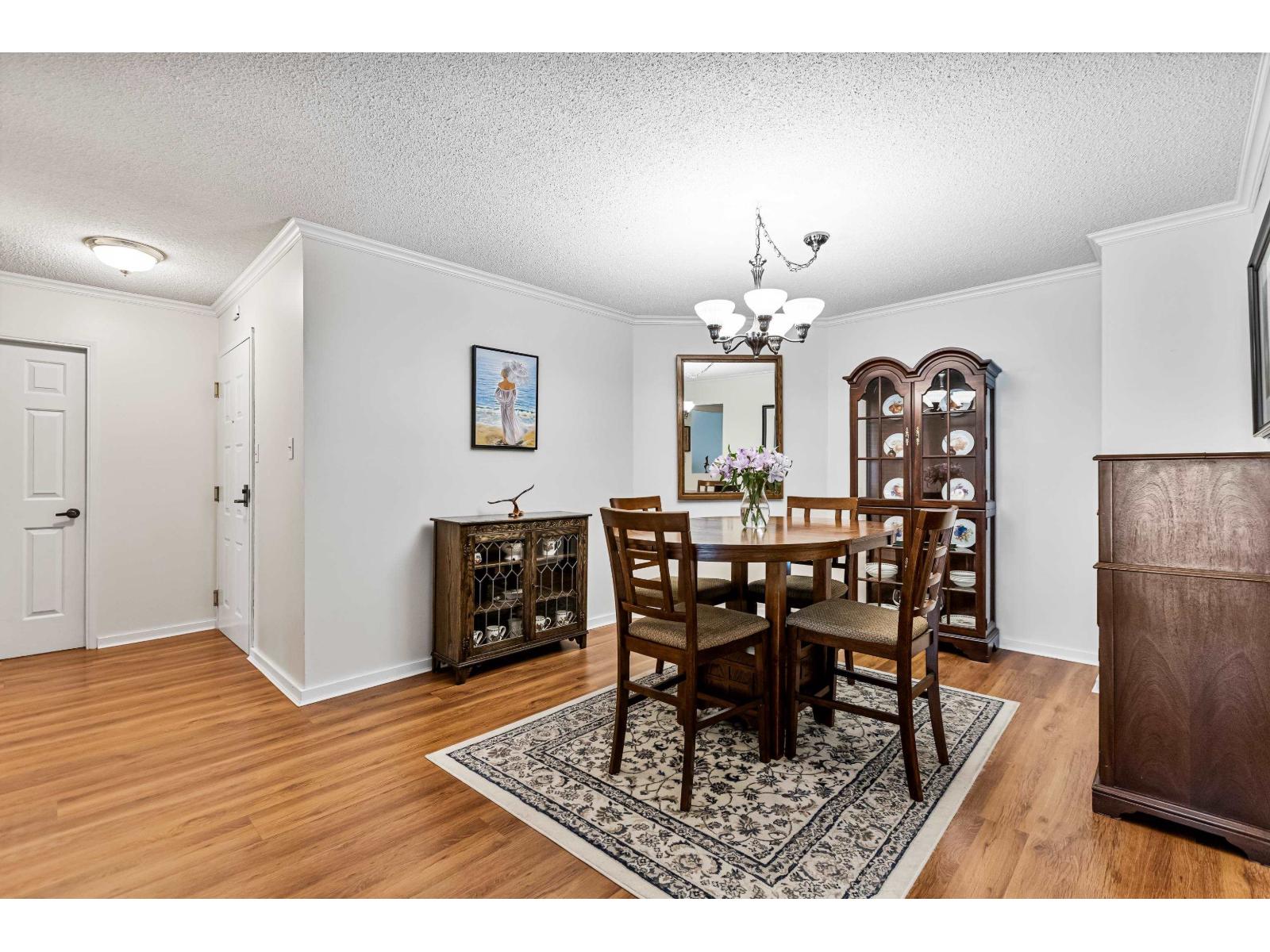 204 1458 BLACKWOOD STREET, White Rock