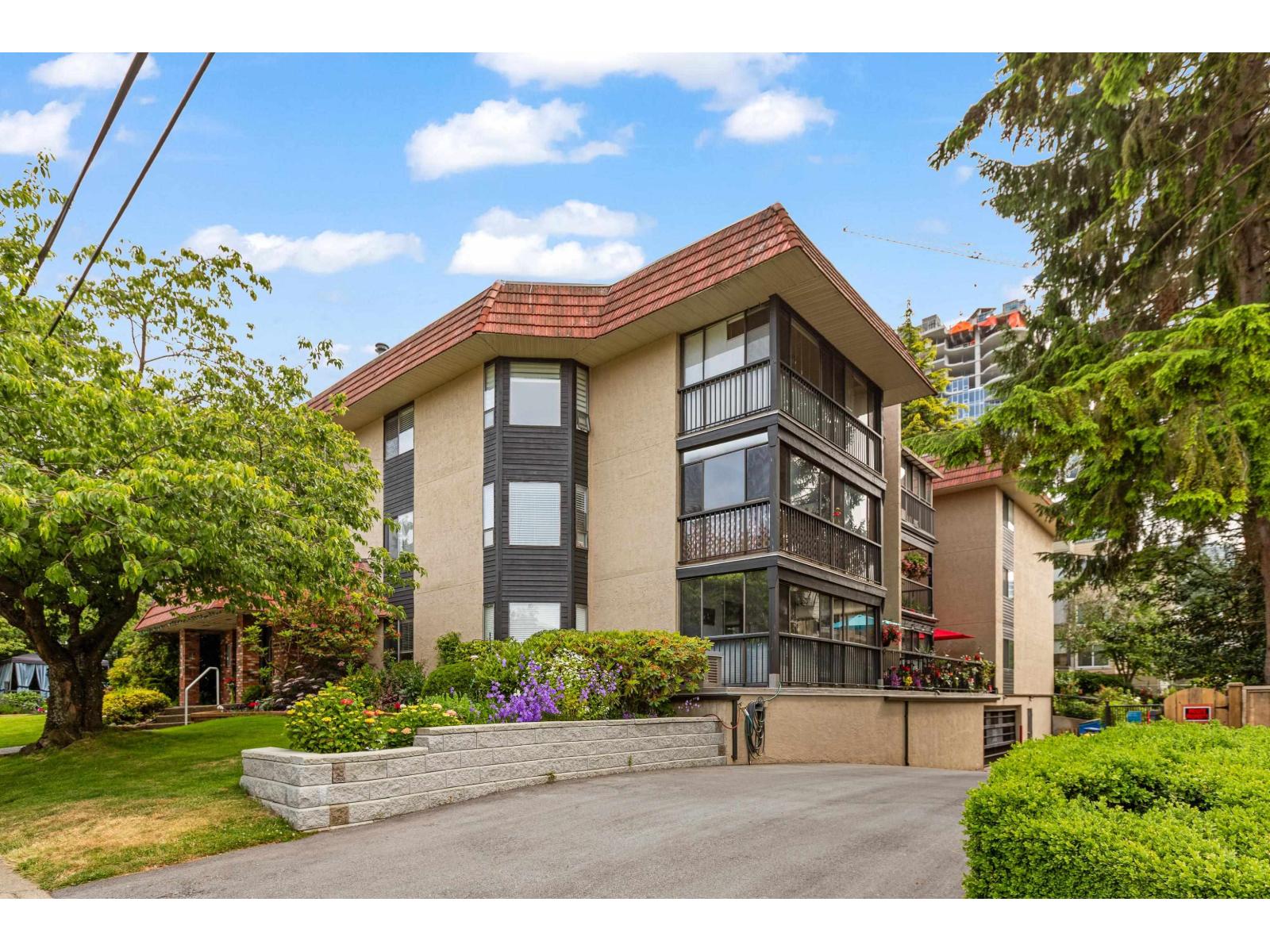 204 1458 BLACKWOOD STREET, White Rock