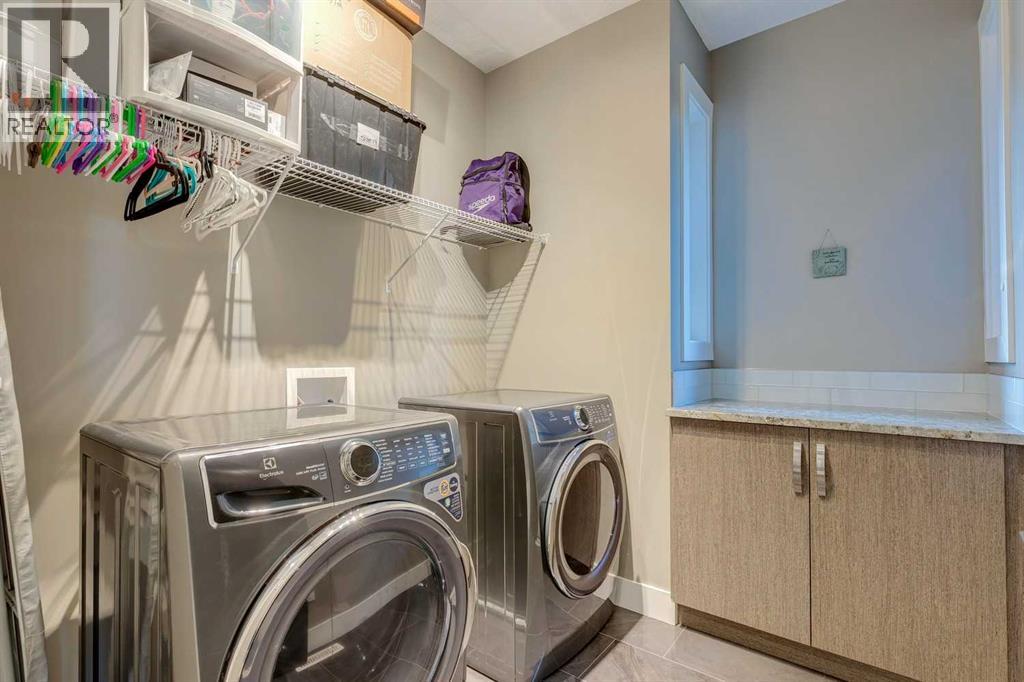 Single Family House for Sale in   Street NW Parkdale Calgary 