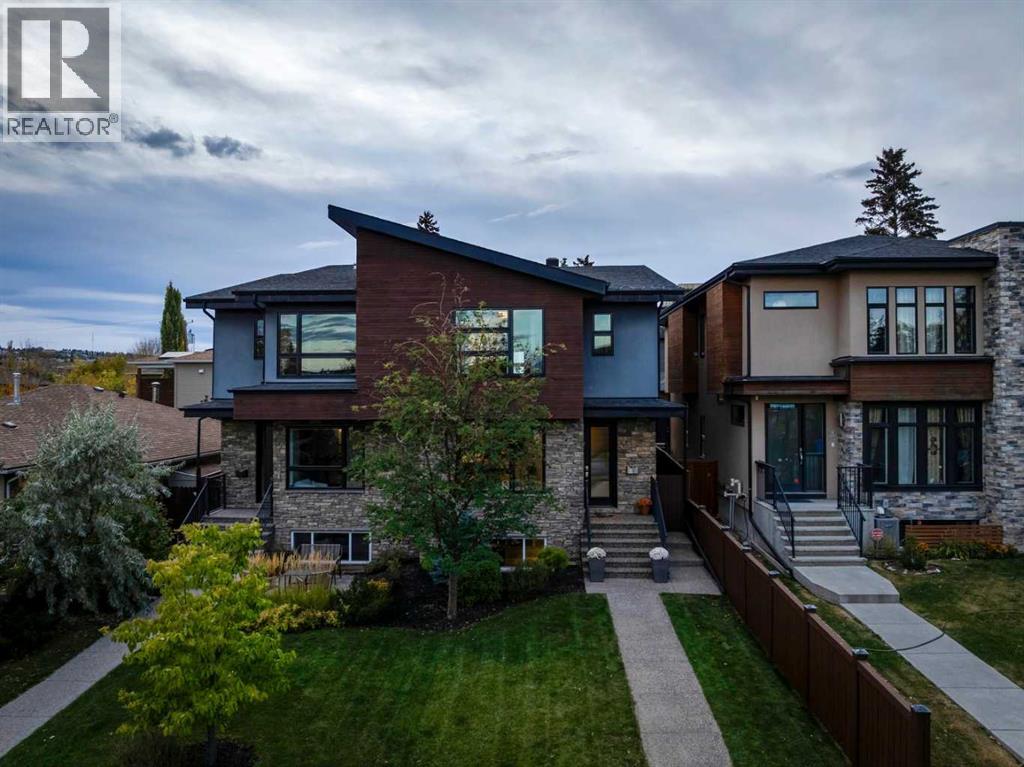 Single Family House for Sale in   Street NW Parkdale Calgary 