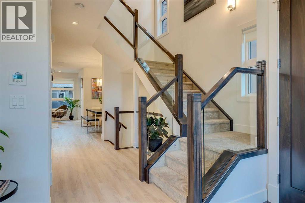 Single Family House for Sale in   Street NW Parkdale Calgary 