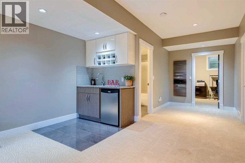 Single Family House for Sale in   Street NW Parkdale Calgary 