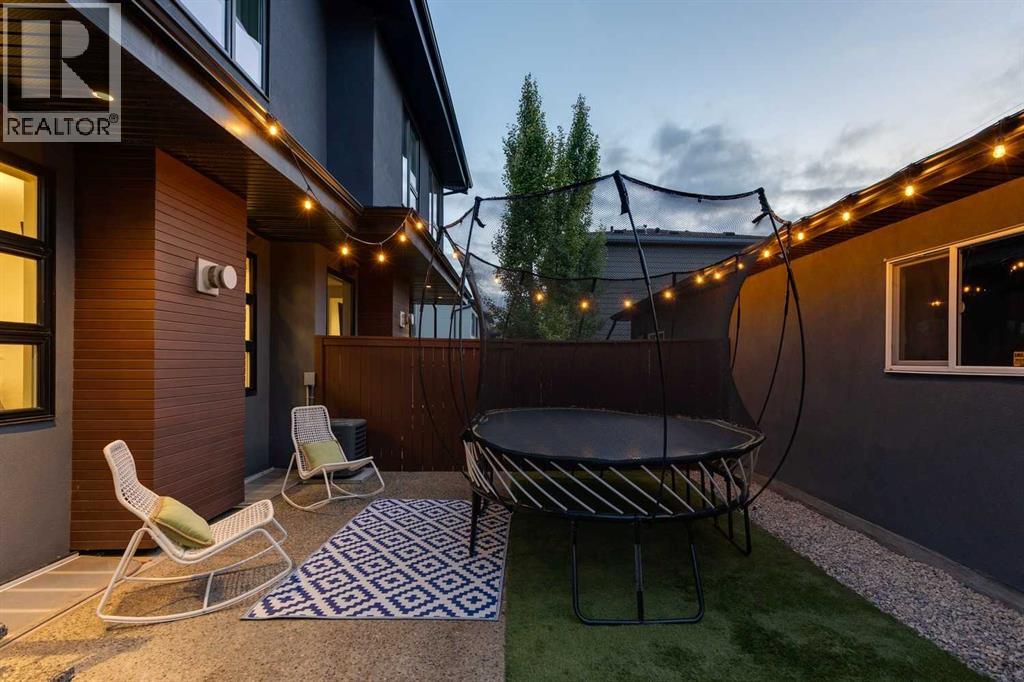 Single Family House for Sale in   Street NW Parkdale Calgary 