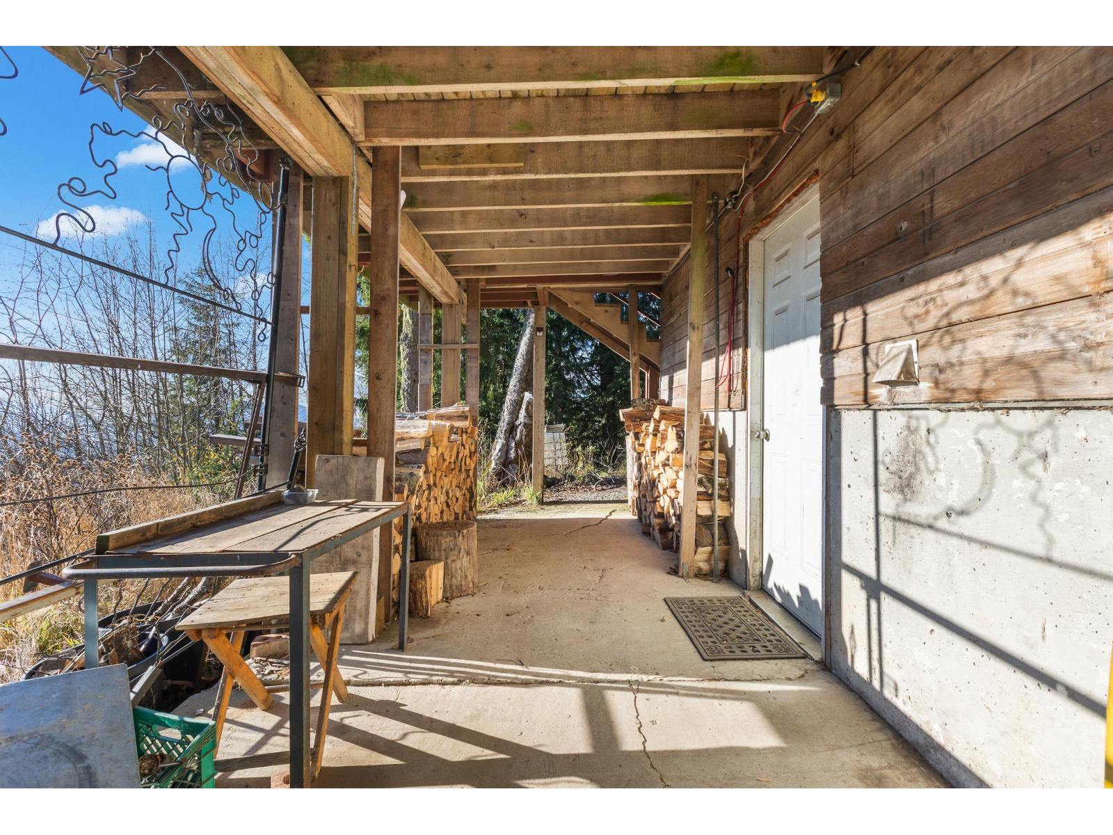 49780 LOOKOUT ROAD, Ryder Lake, Chilliwack