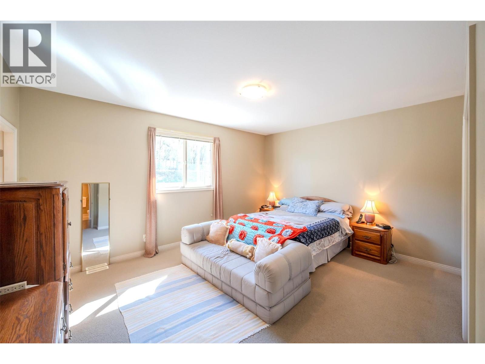 6679 OXBOW Crescent, Oliver