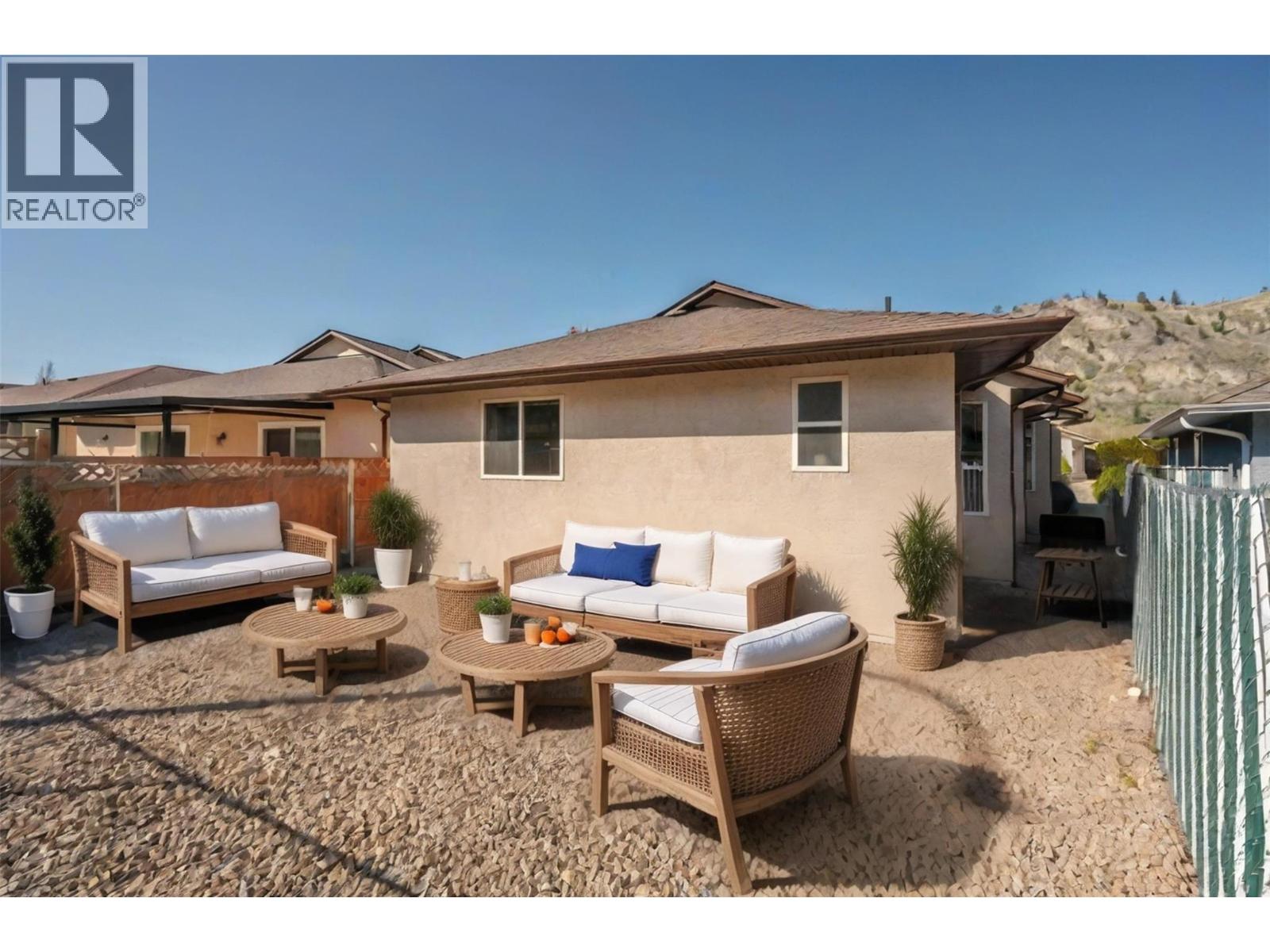 6679 OXBOW Crescent, Oliver