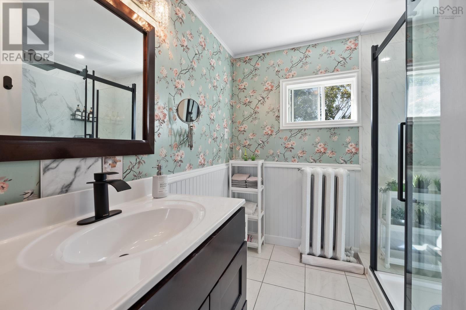 Property 38 of 49 of 15 Brunswick Street