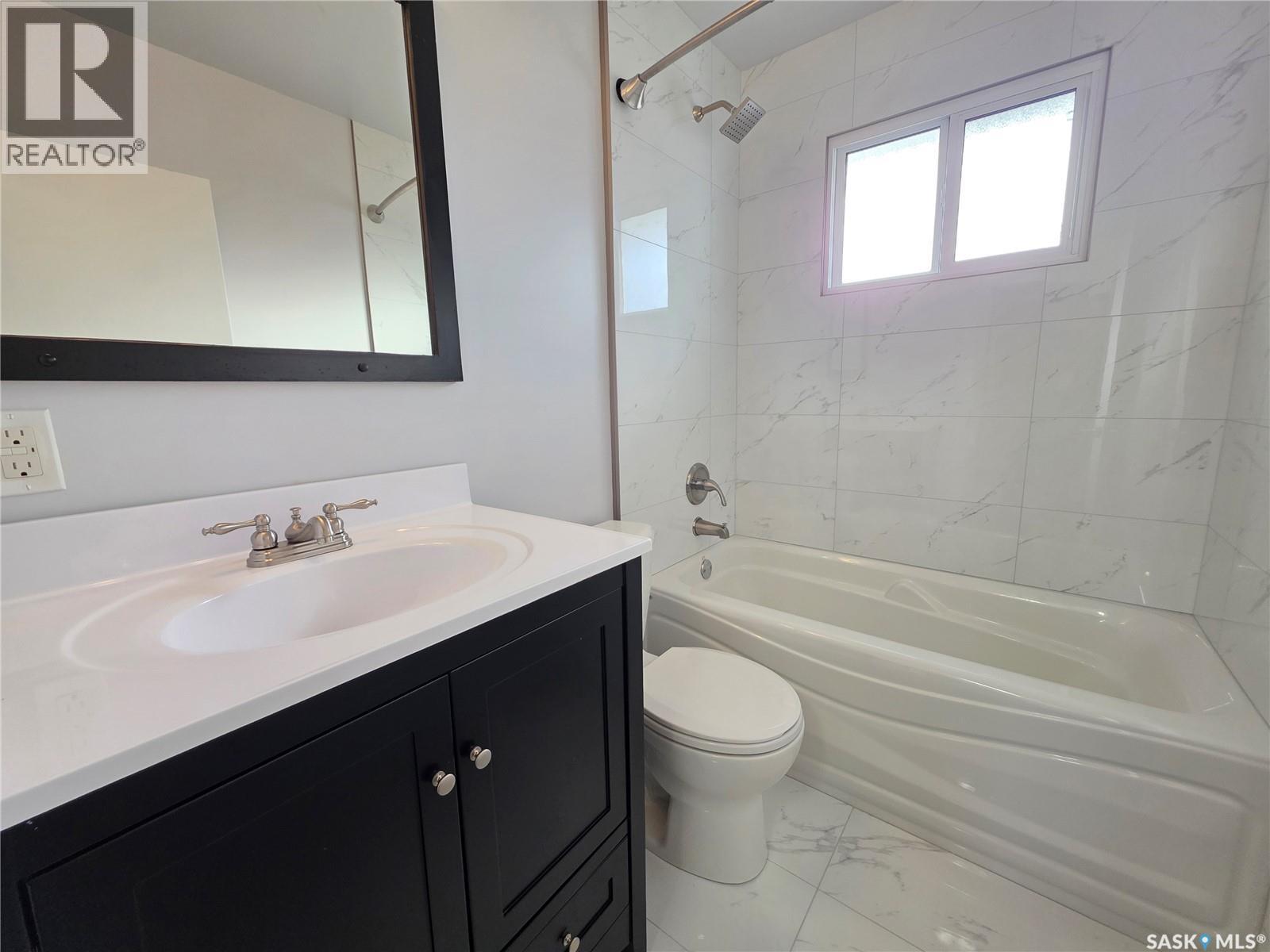 Single Family House Bungalow for Sale in  Chaplin STREET E Swift Current 