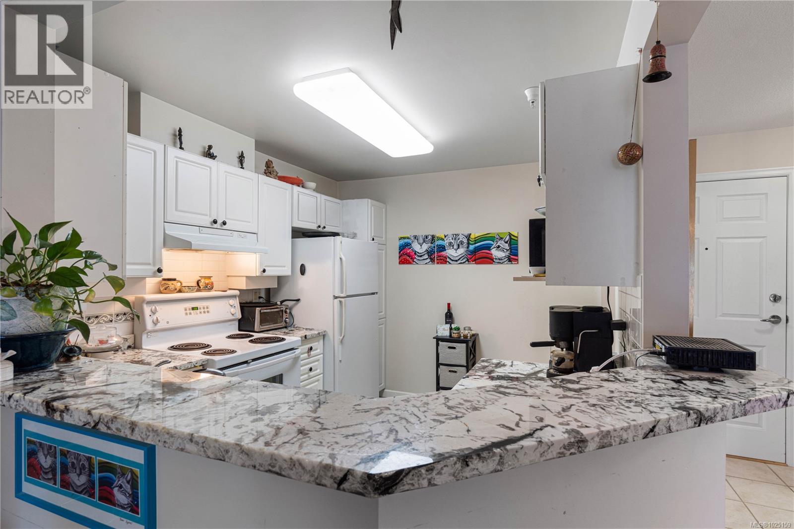 #201 5620 EDGEWATER LANE - 10