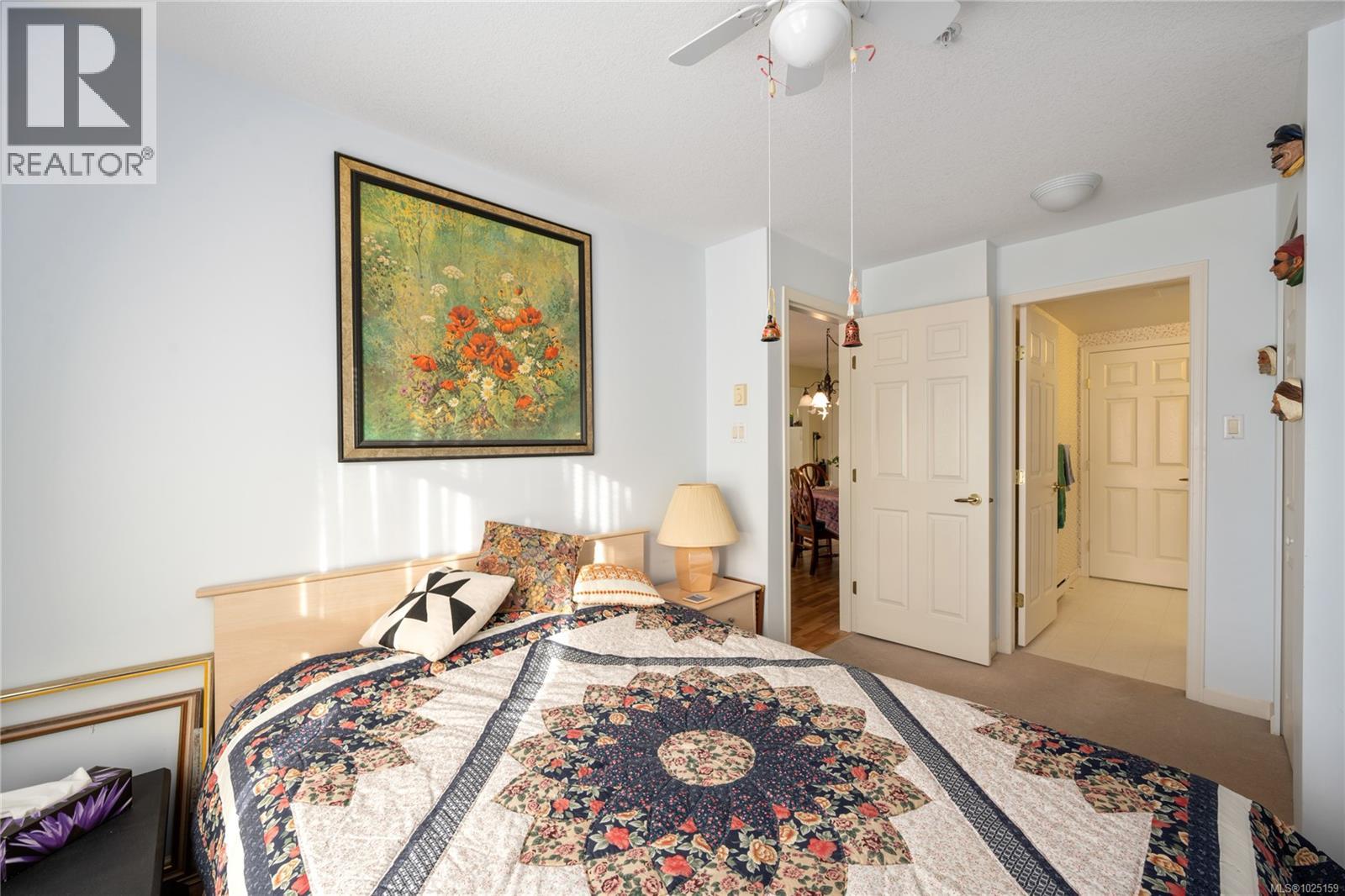 #201 5620 EDGEWATER LANE - 12