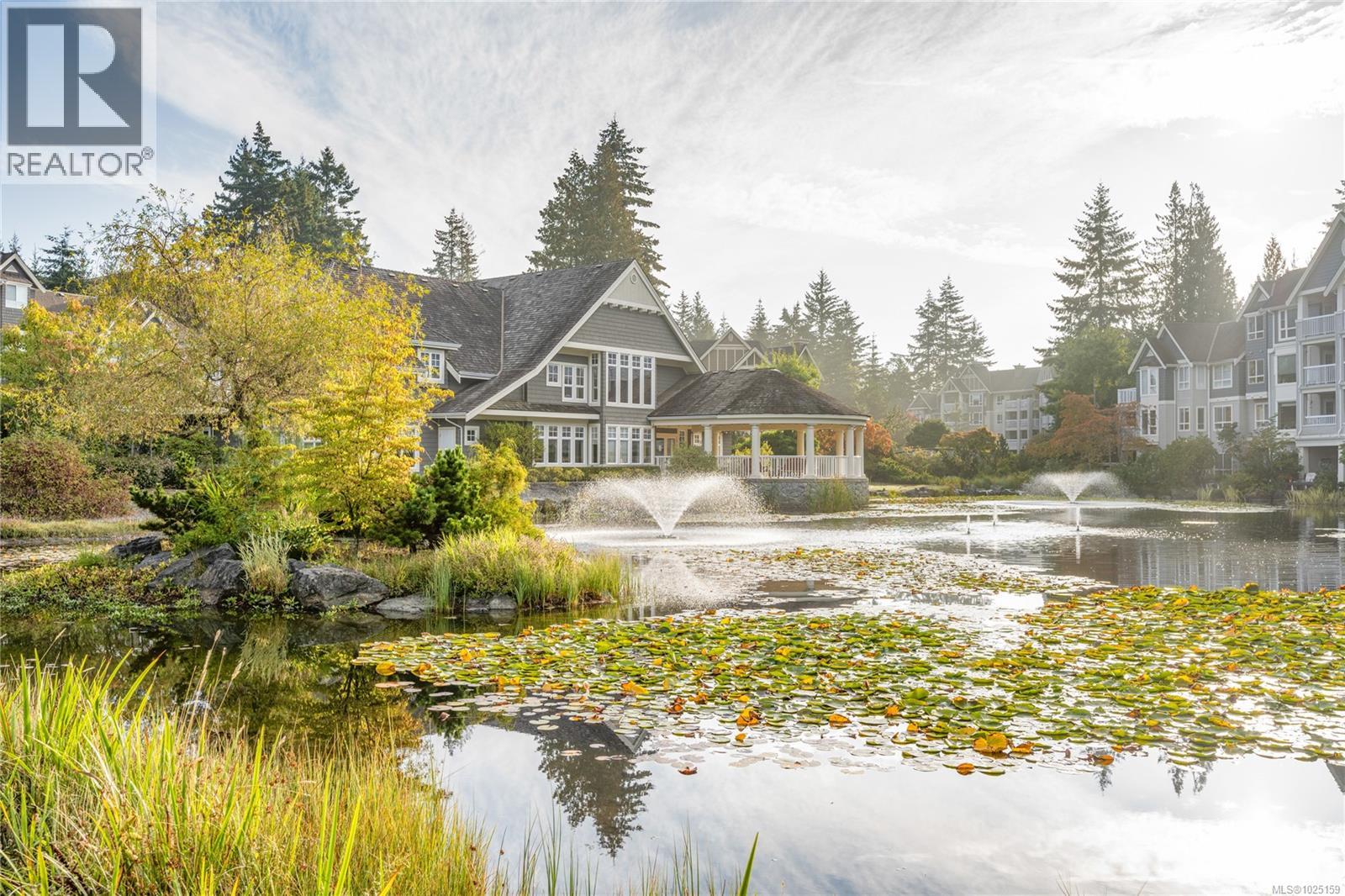 #201 5620 EDGEWATER LANE - 18