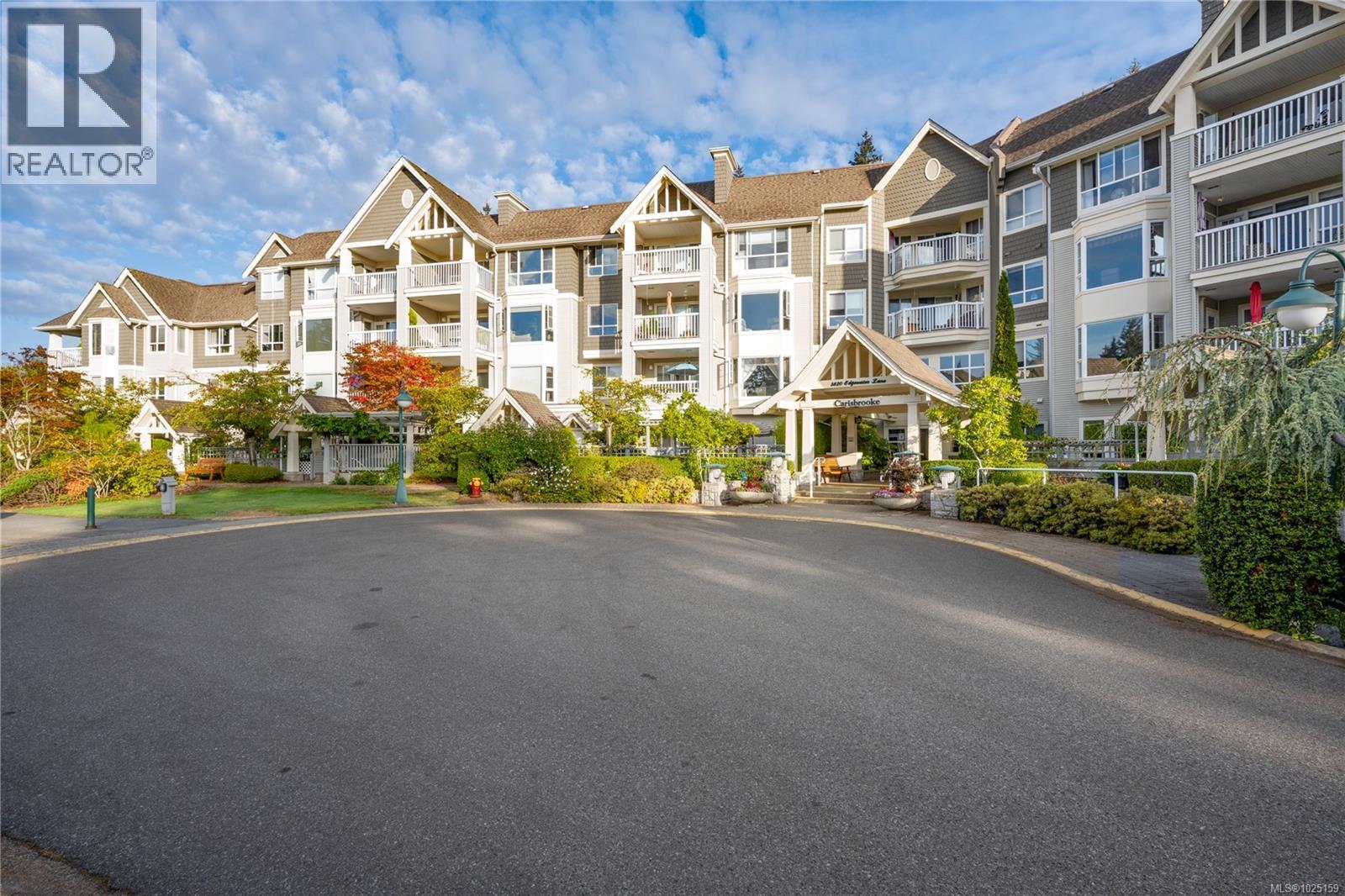 #201 5620 EDGEWATER LANE - 21