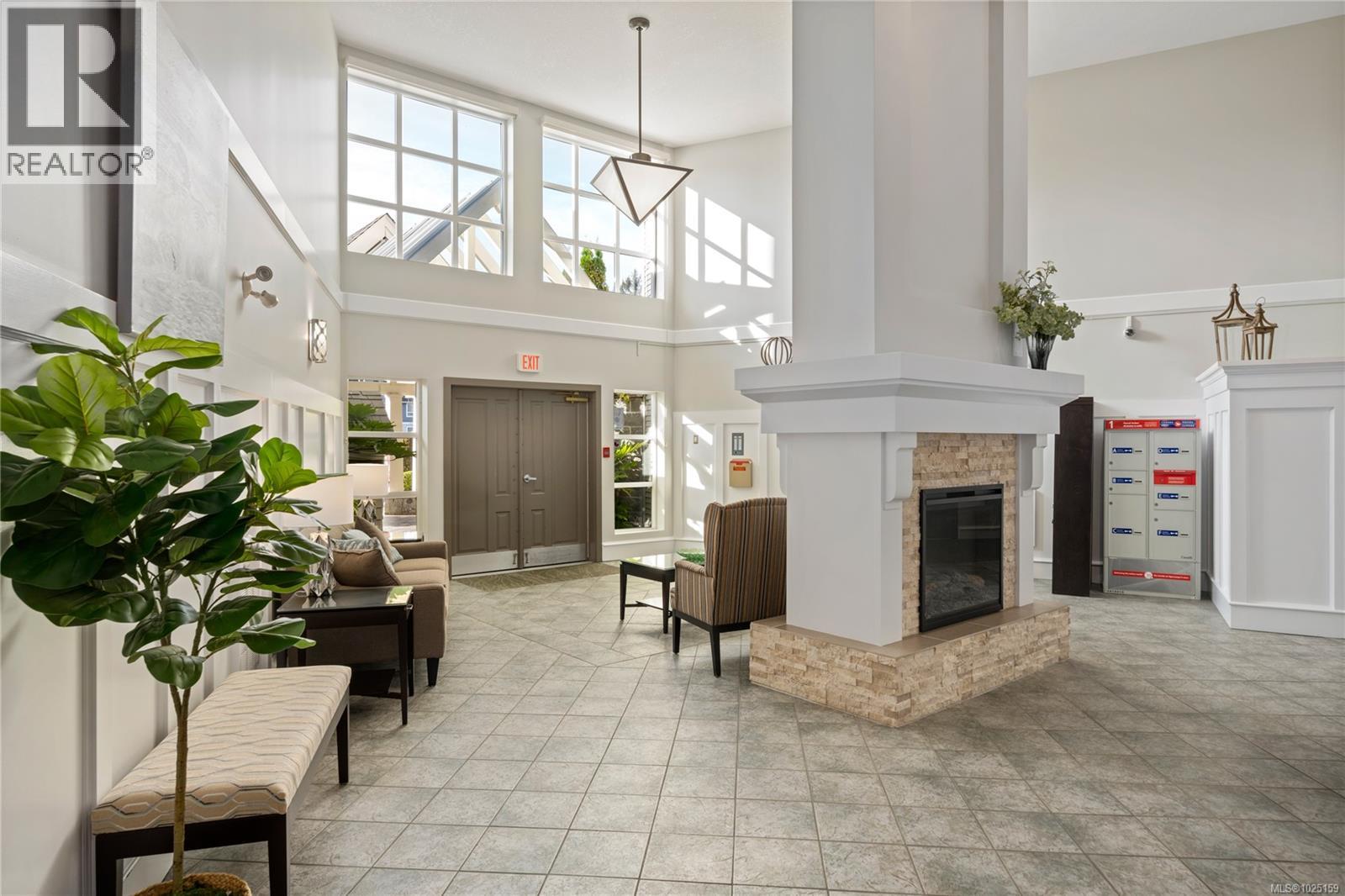 #201 5620 EDGEWATER LANE - 28