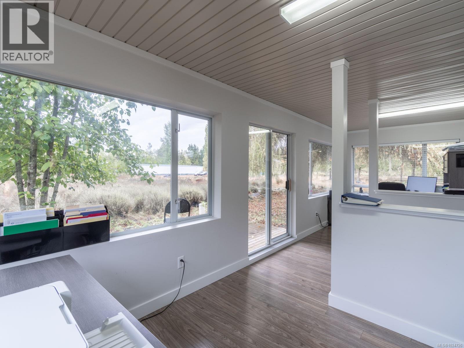2116 Alberni Hwy, Errington