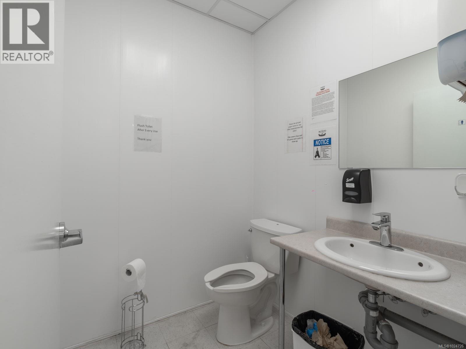 2116 Alberni Hwy, Errington