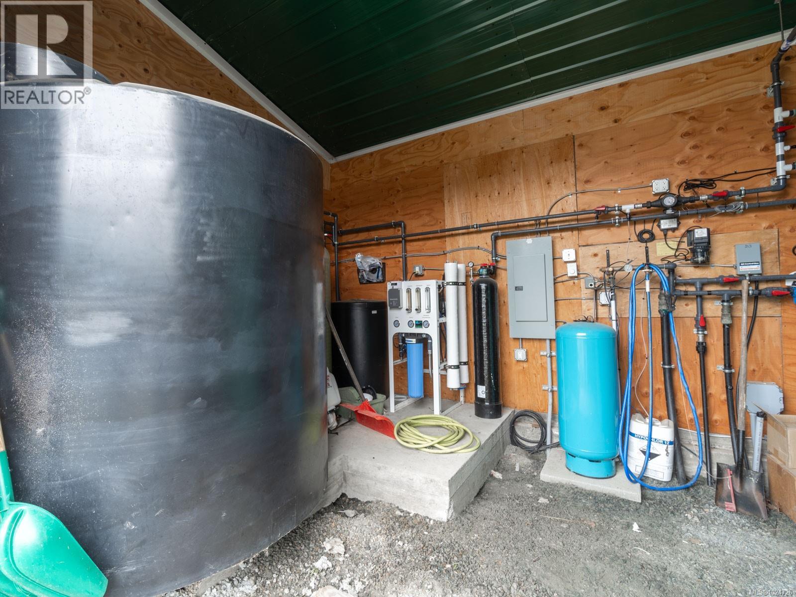 2116 Alberni Hwy, Errington