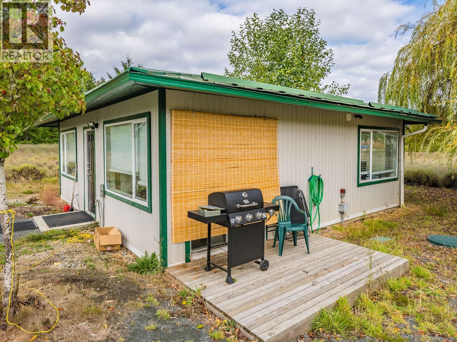 2116 Alberni Hwy, Errington