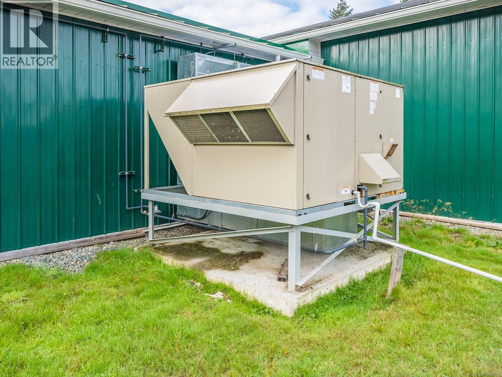 2116 Alberni Hwy, Errington