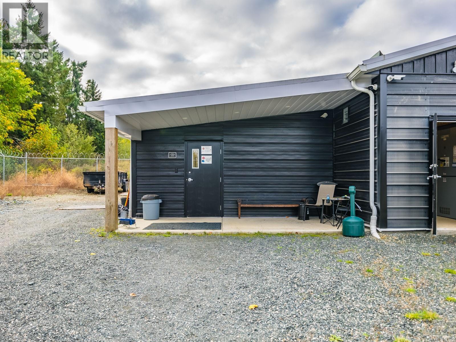 2116 Alberni Hwy, Errington