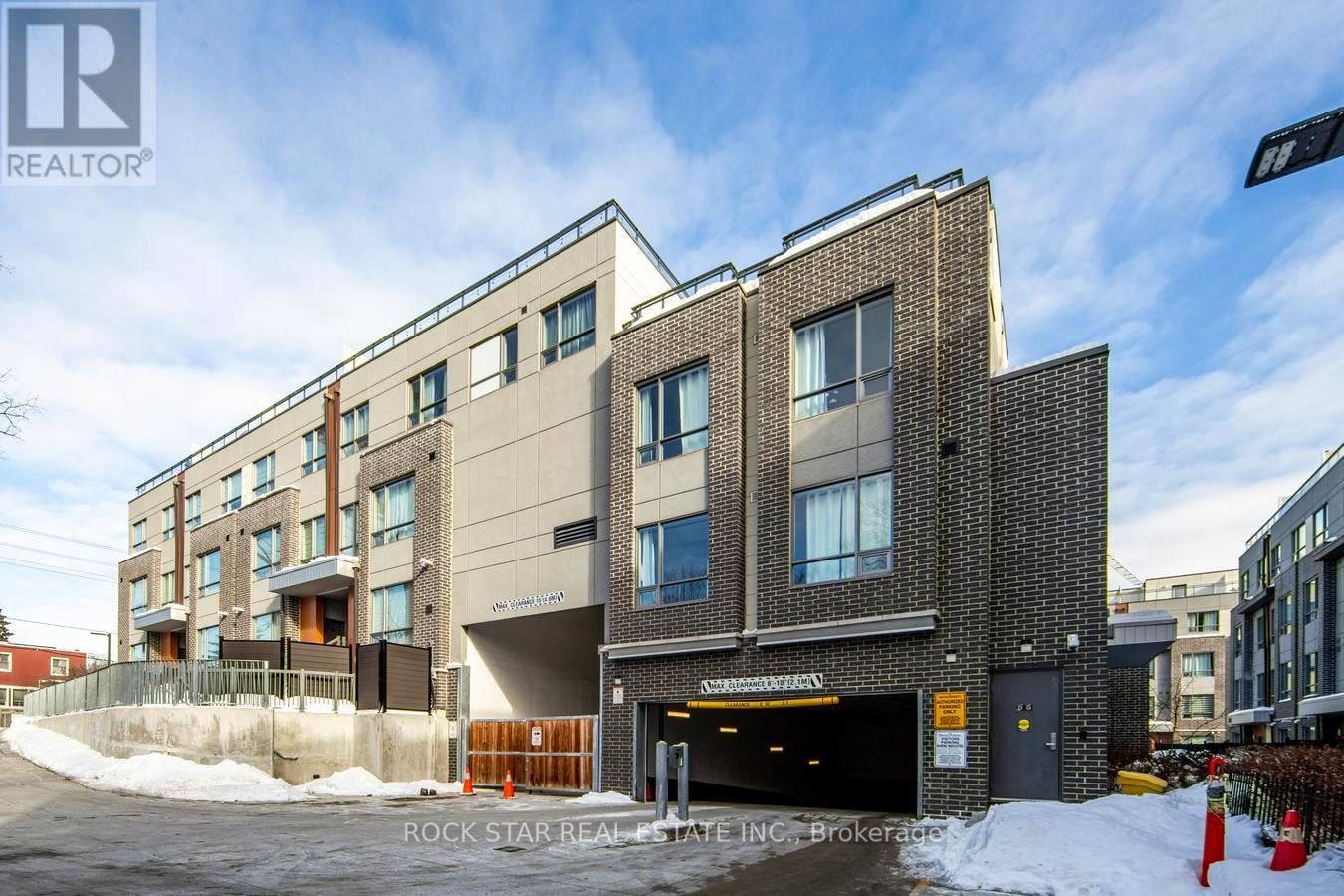 670 Atwater Unit 16 photo 4