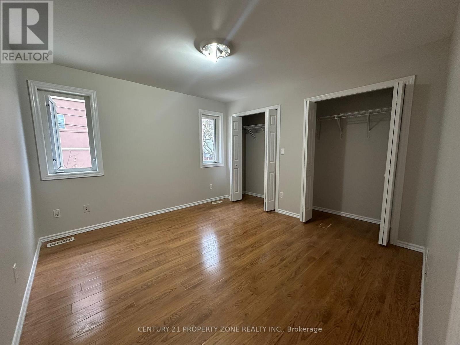 975 ALBERT ROAD - 4