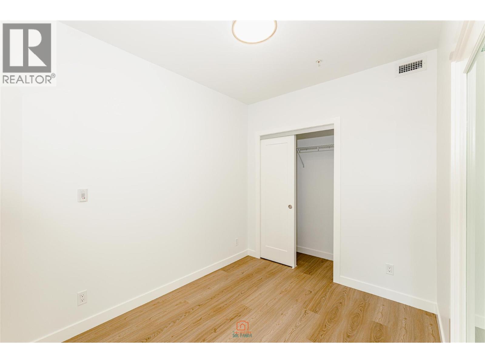 307 1350 Pridham Avenue, Kelowna