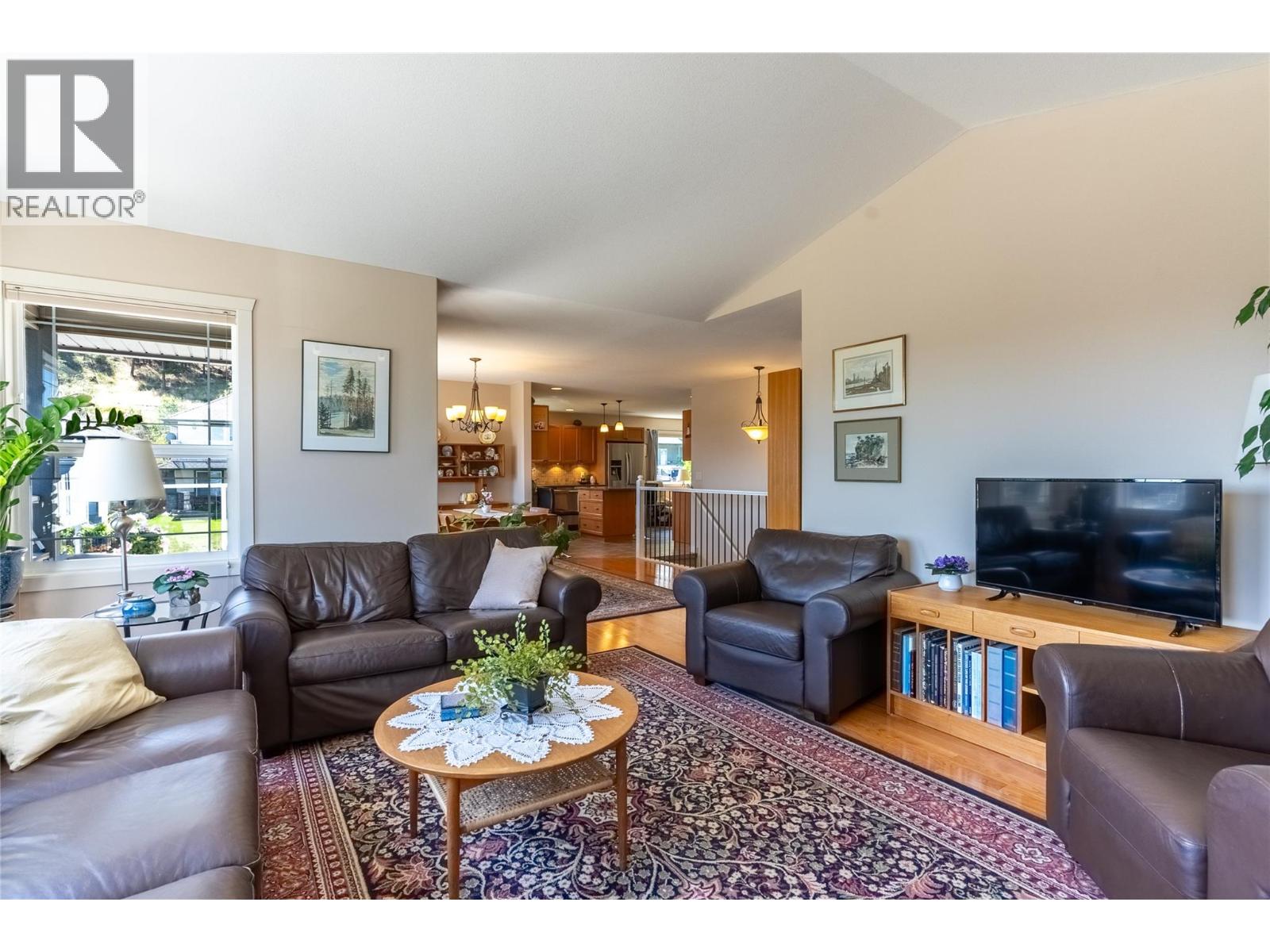 2595 TALBOT Drive, Kamloops