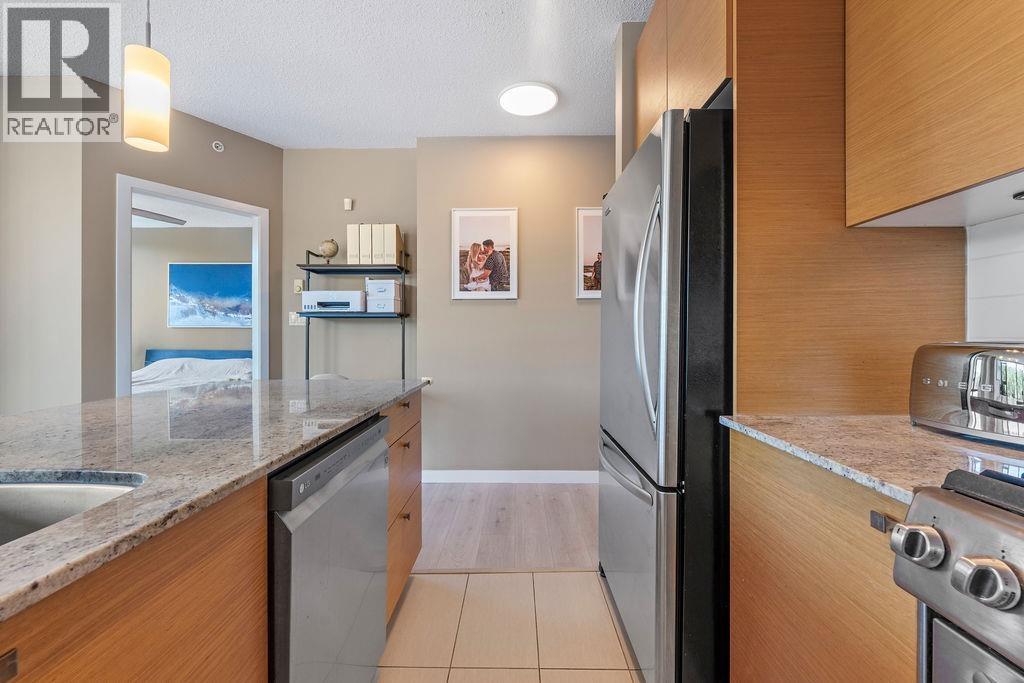 704 110 BREW STREET - Photo 4 of 40, Port Moody, British Columbia