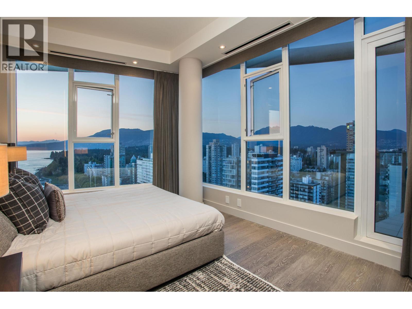 2101 1221 BIDWELL STREET, Vancouver