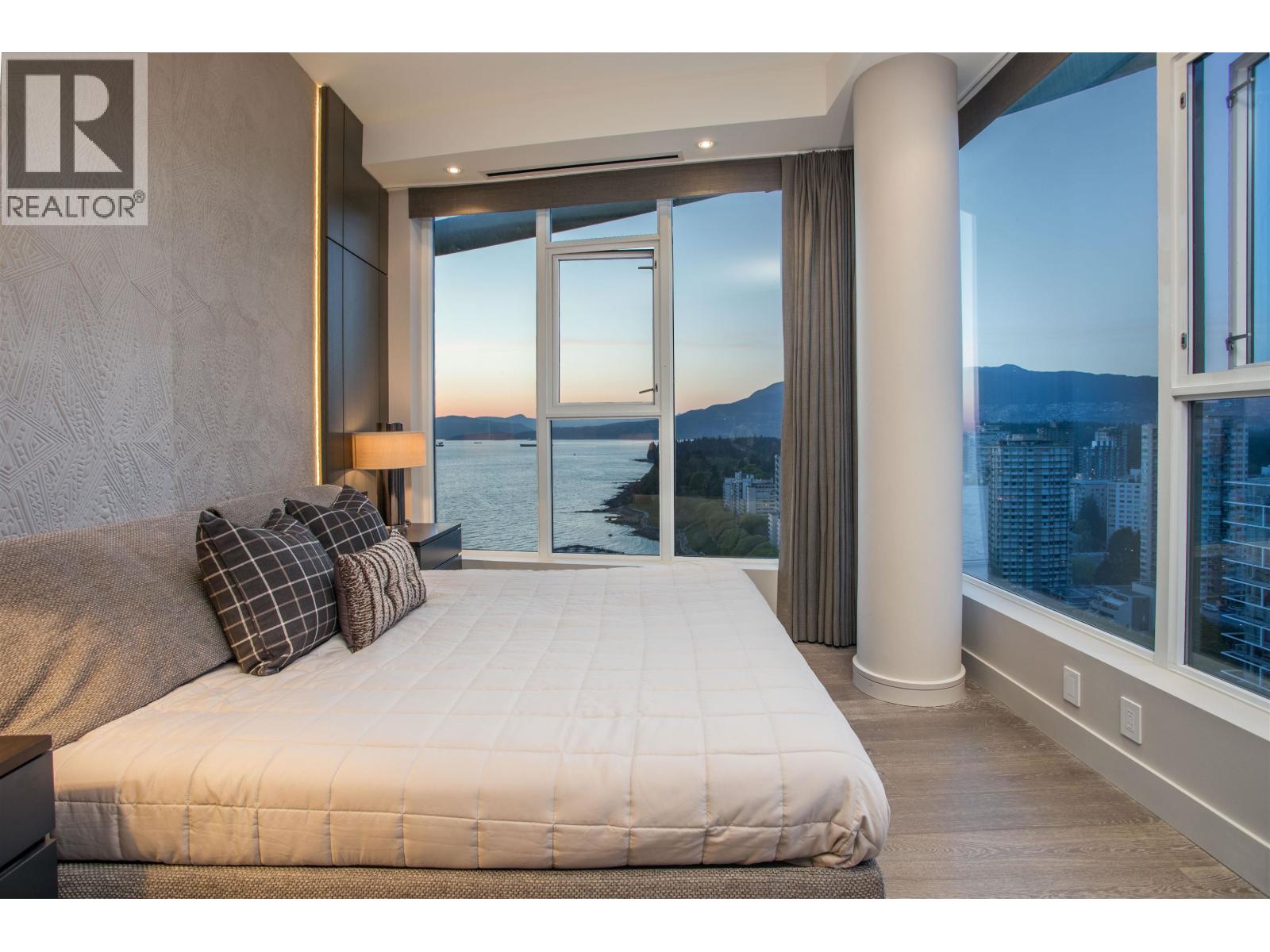 2101 1221 BIDWELL STREET, Vancouver