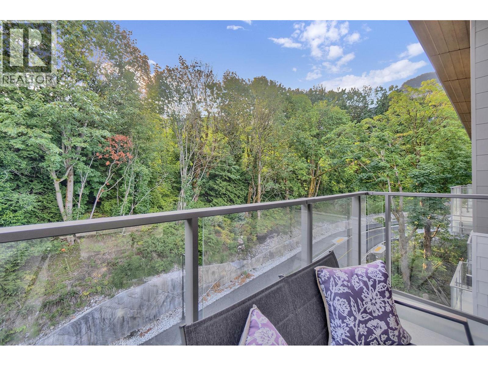 612 1506 SCOTT CRESCENT, Squamish