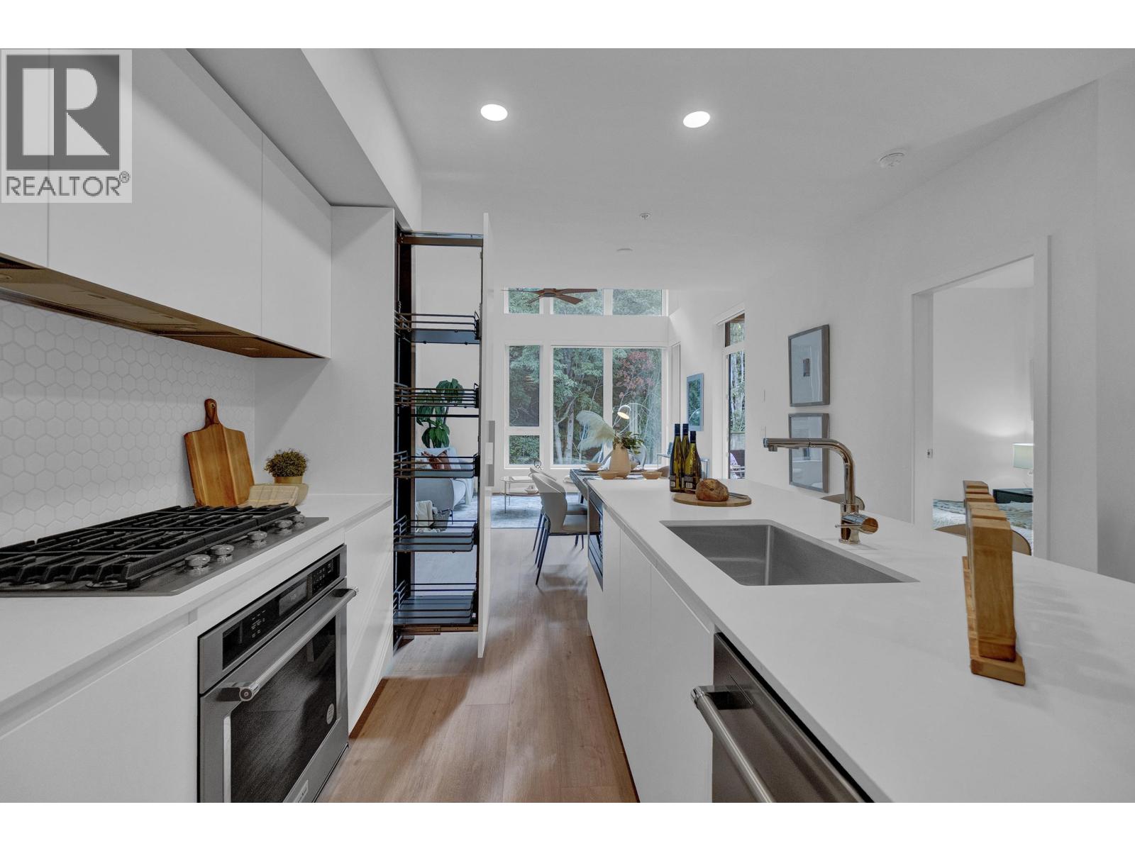 612 1506 SCOTT CRESCENT, Squamish