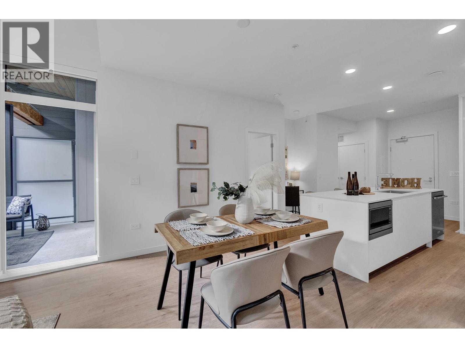 612 1506 SCOTT CRESCENT, Squamish