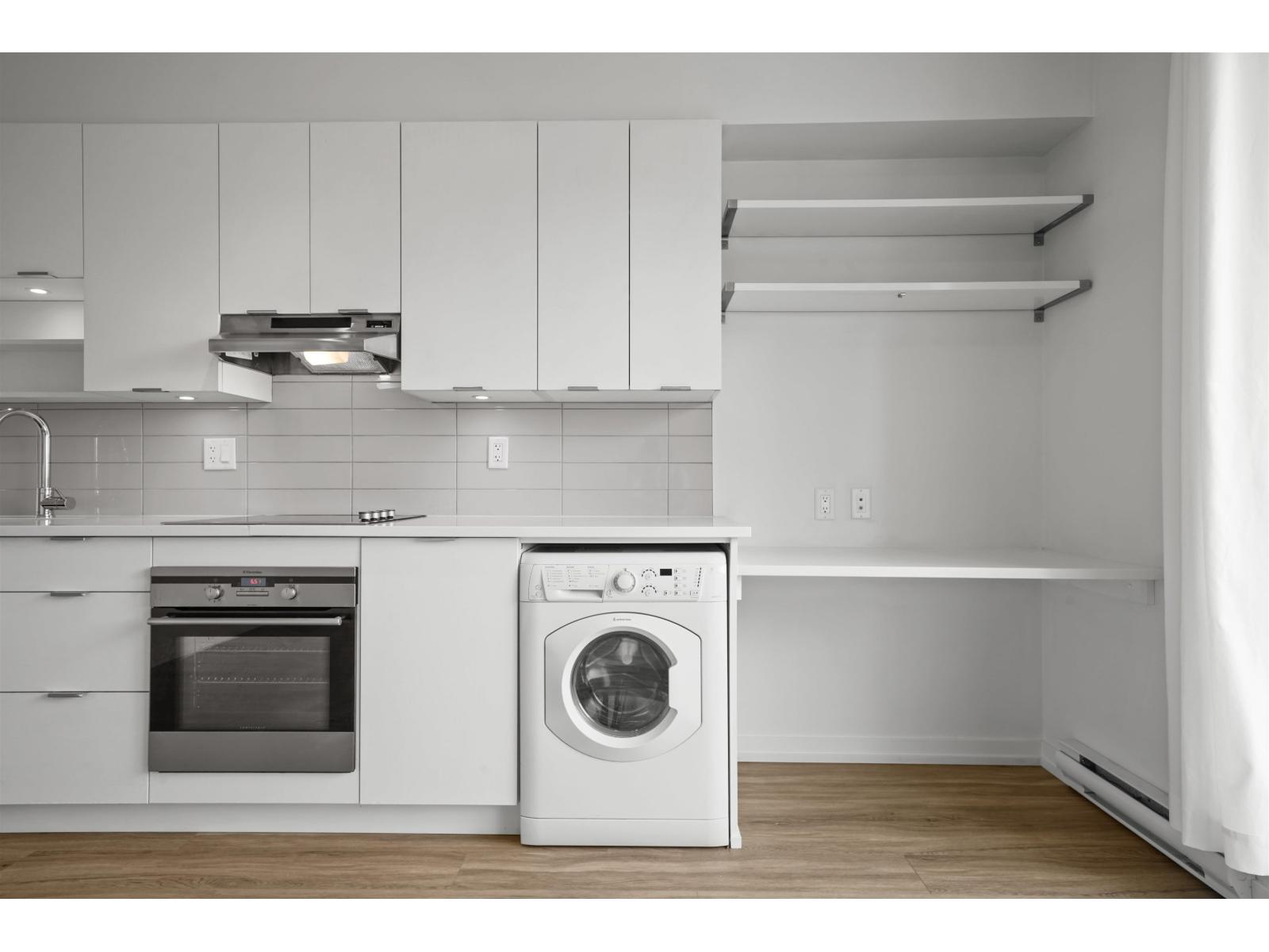 304 13678 GROSVENOR ROAD, Surrey