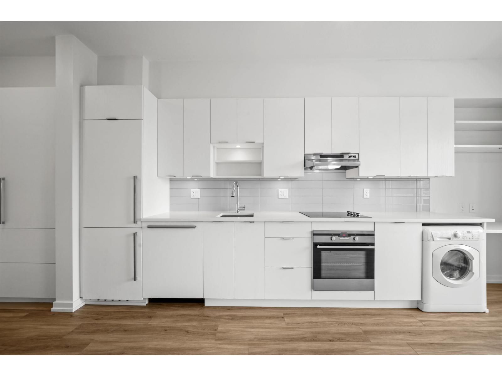 304 13678 GROSVENOR ROAD, Surrey