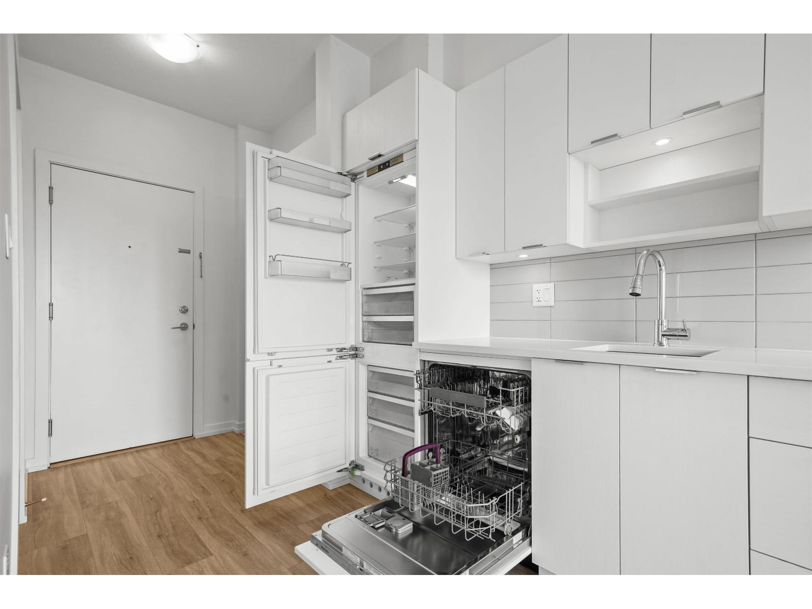 304 13678 GROSVENOR ROAD, Surrey