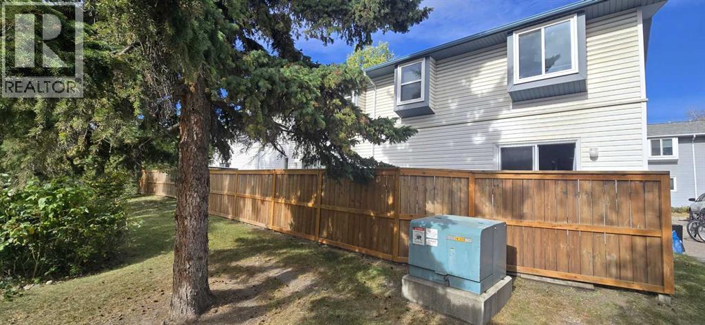 Single Family House for Sale in    Avenue SW Glamorgan Calgary 