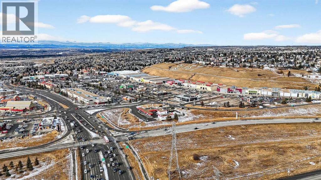 Single Family House for Sale in    Avenue SW Glamorgan Calgary 