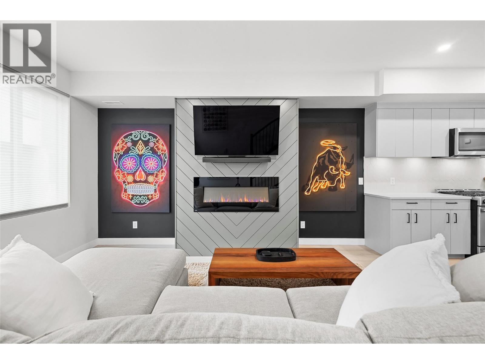 4 1225 Findlay Road, Kelowna