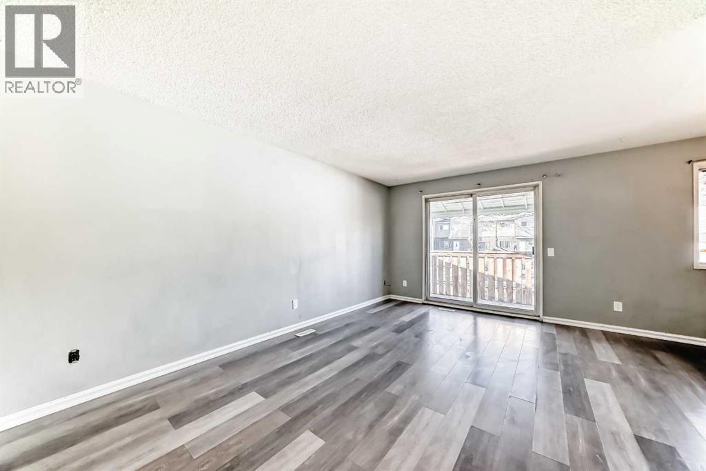 Single Family House Bi-level for Sale in D   Street SE Forest Lawn Calgary 