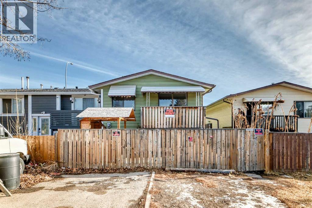 Single Family House Bi-level for Sale in D   Street SE Forest Lawn Calgary 