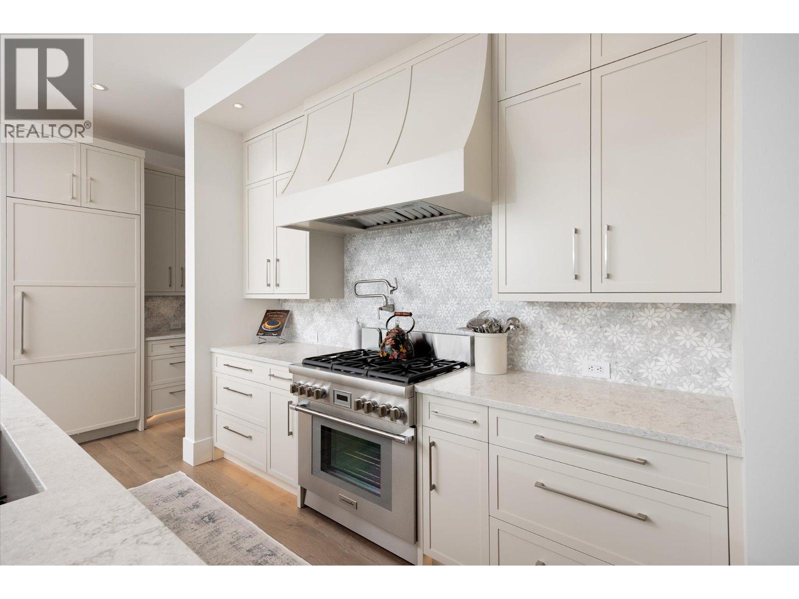  142 Red Sky Court, Kelowna