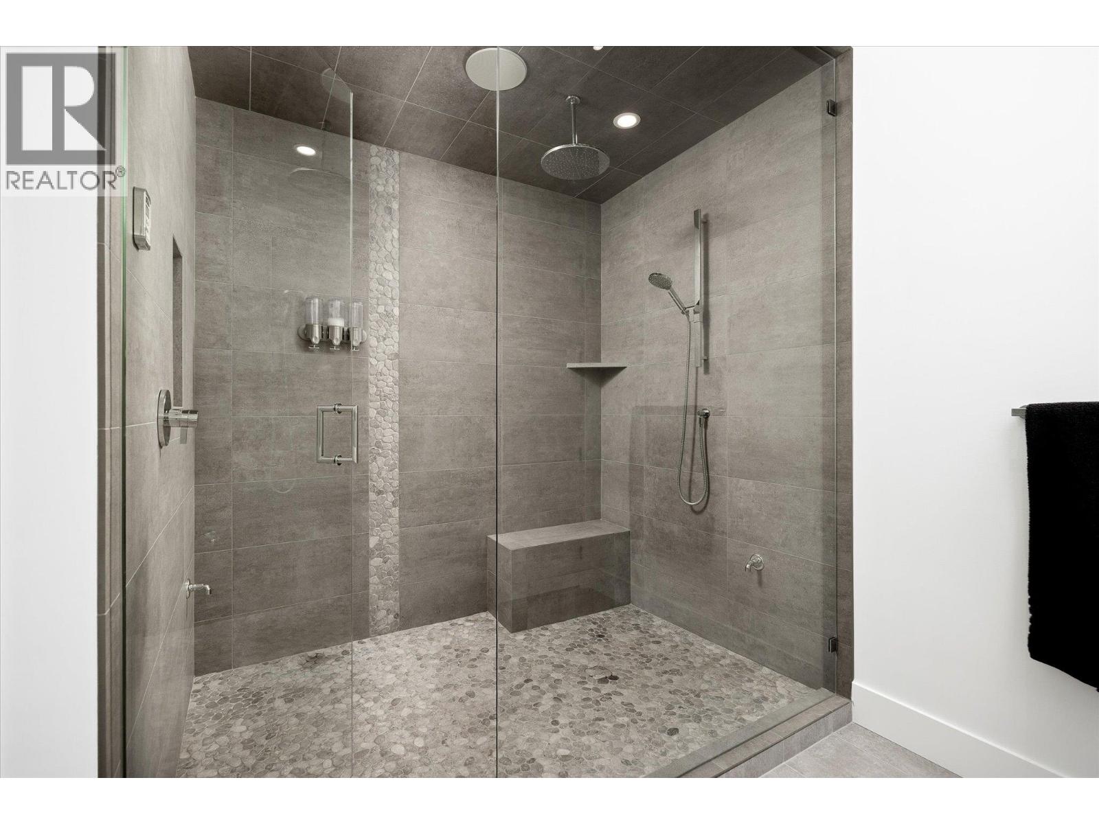  142 Red Sky Court, Kelowna