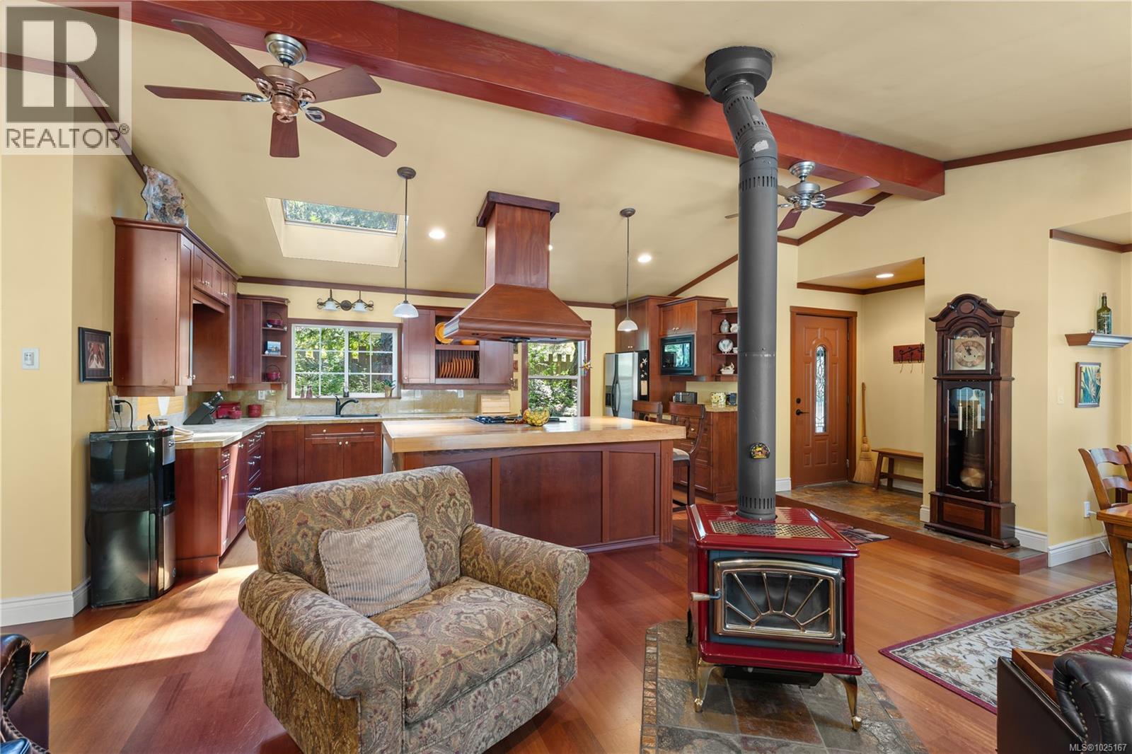 1126 North Rd, Gabriola Island