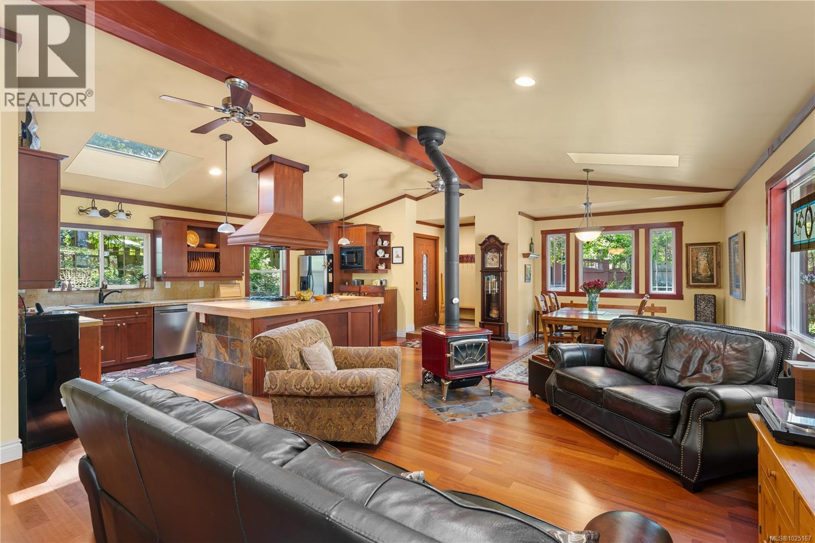 1126 North Rd, Gabriola Island