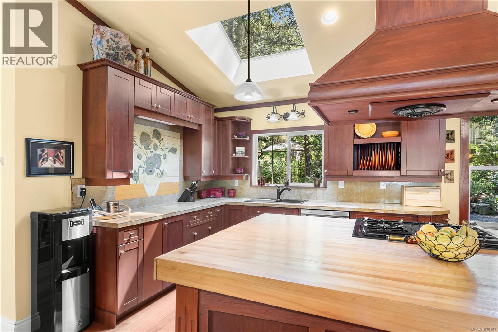 1126 North Rd, Gabriola Island