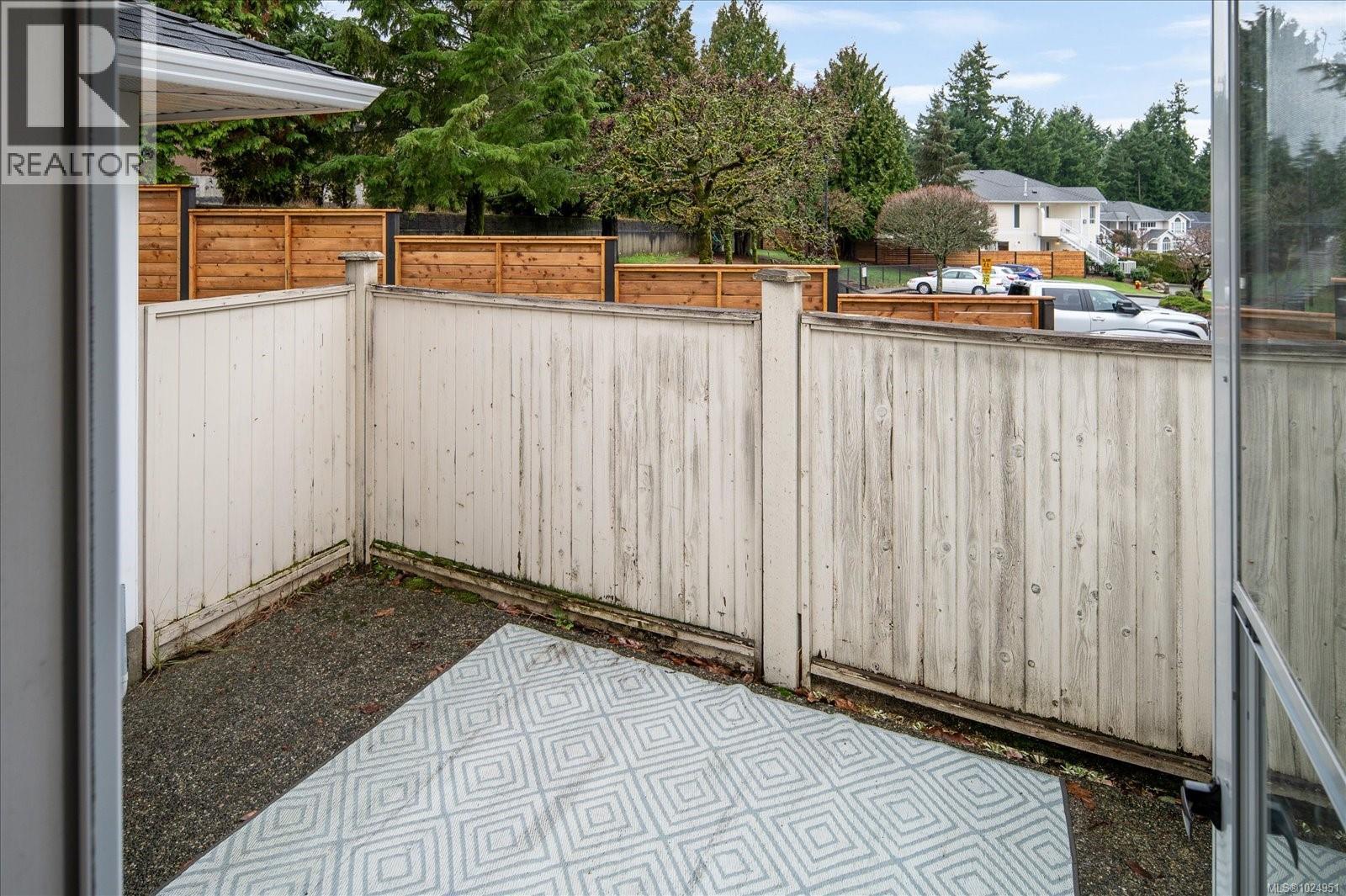 5994 Cedar Grove Dr, Nanaimo