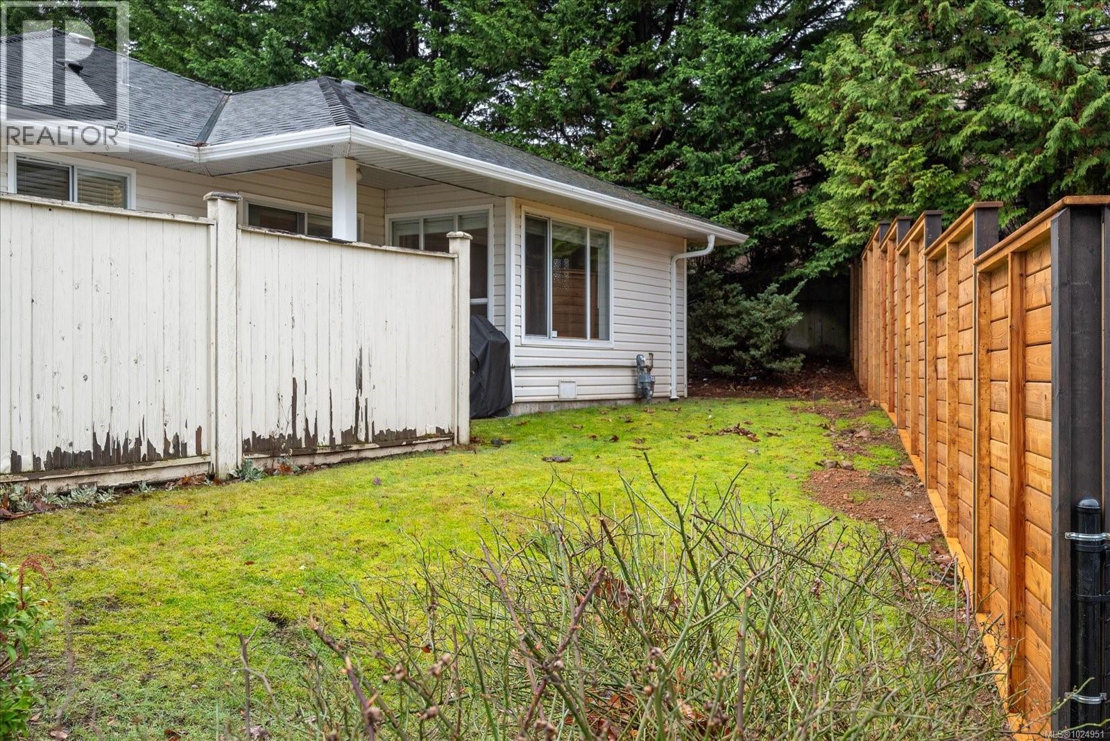 5994 Cedar Grove Dr, Nanaimo