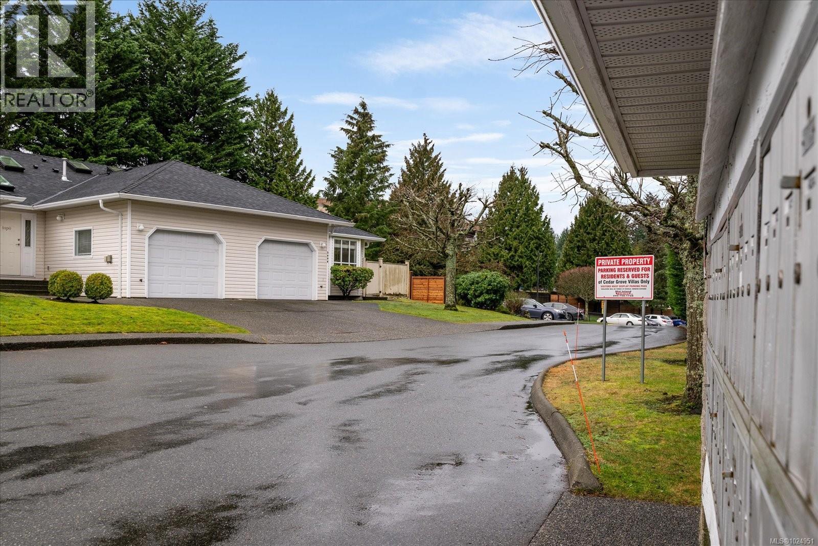 5994 Cedar Grove Dr, Nanaimo